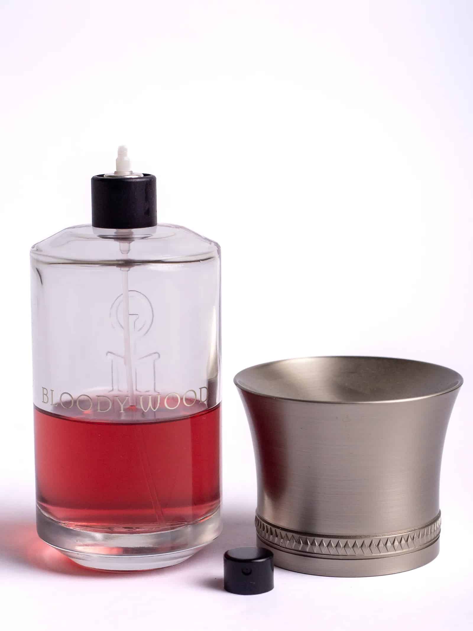 Парфум Les Liquides Imaginaires Bloody Wood