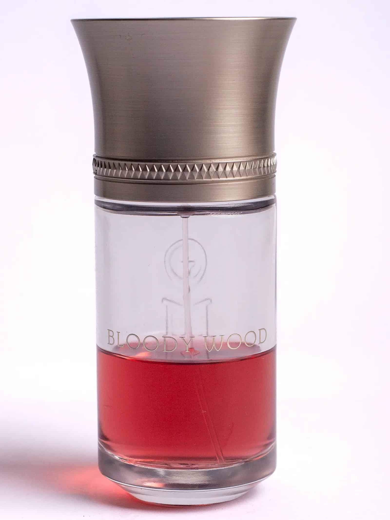 Парфум Les Liquides Imaginaires Bloody Wood